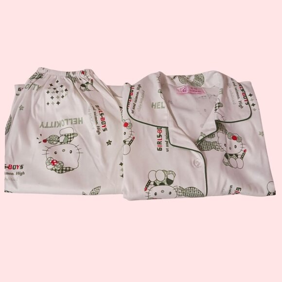 Hello Kitty Printed Pajama Set For Women Button-Up Top & Elastic Waist Pants Siz - Picture 12 of 15